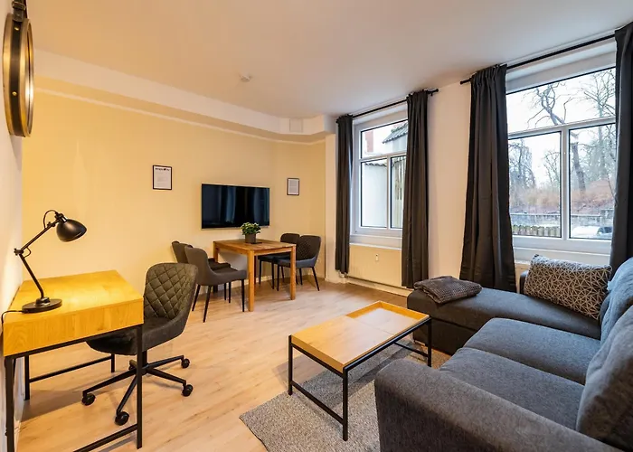 Appartement Sweethome - Apartments, Super Zentral, Parkplatz Eisenach